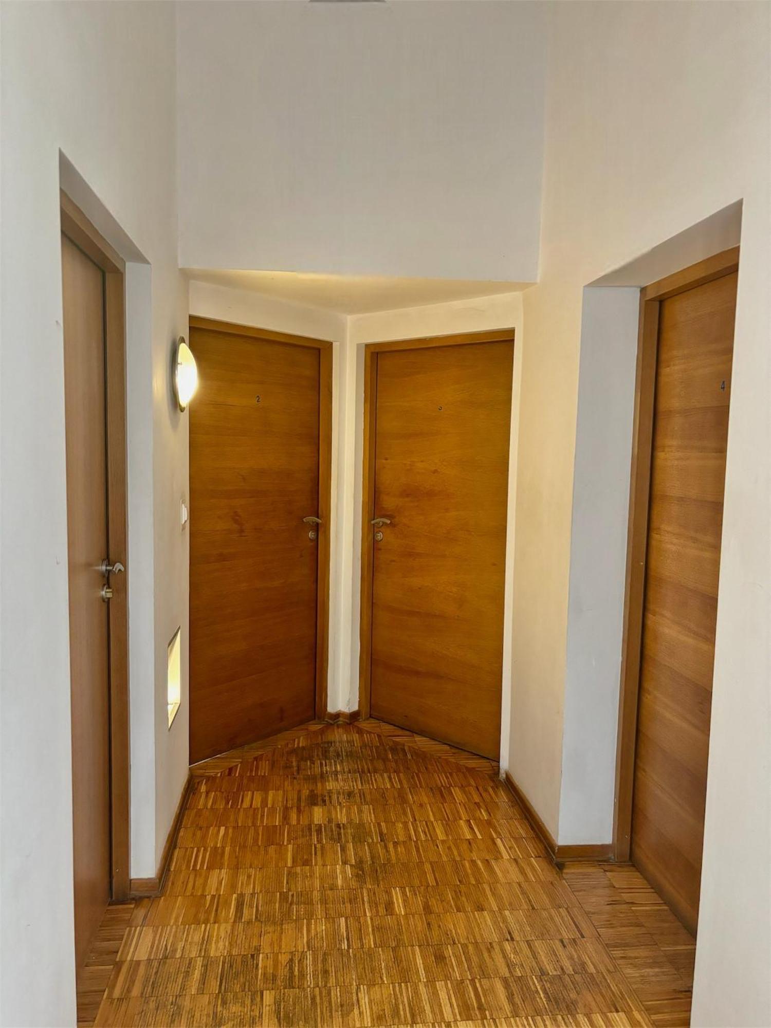 ניסה Hostel Nuove Frontiere מראה חיצוני תמונה